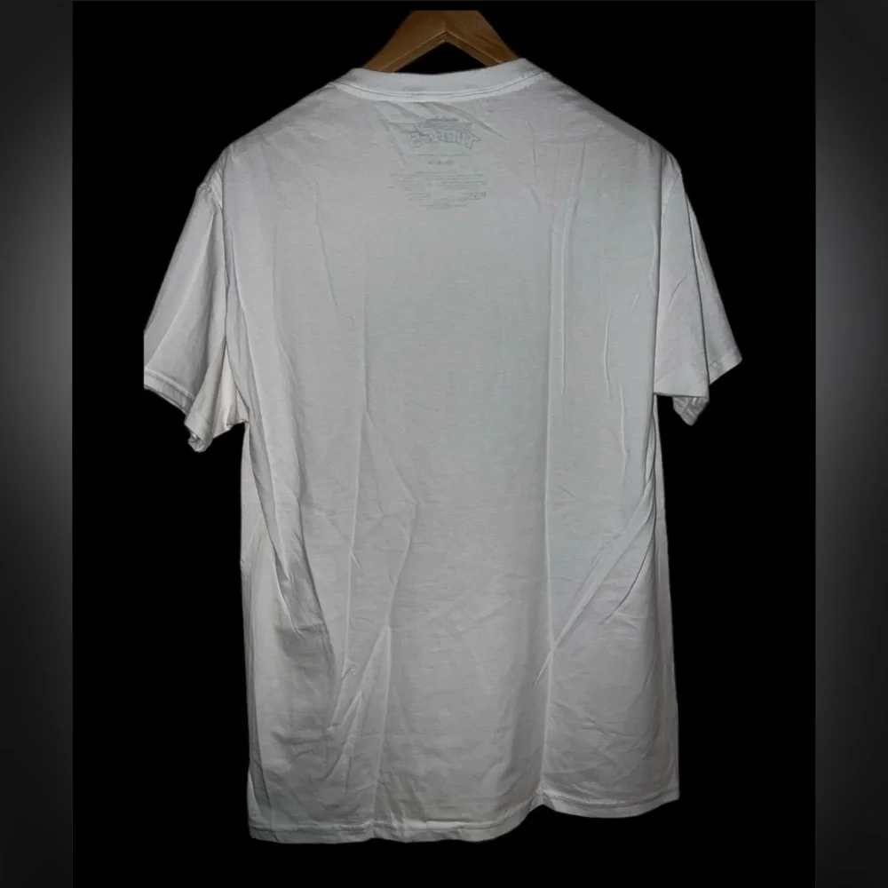 🍕NWOT! TMNT Michaelangelo Pizzeria Tshirt - Picture 4 of 4